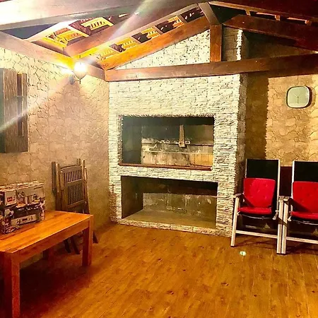Victoria * Kaštel Novi